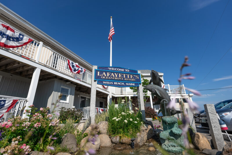 Lafayette Oceanfront Resort Front Signage