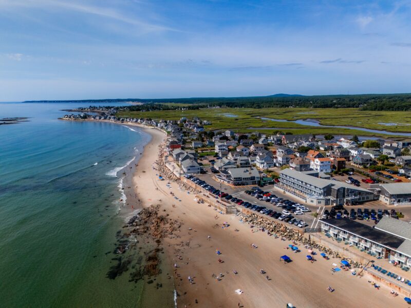 Lafayette Oceanfront Resort on Wells Beach