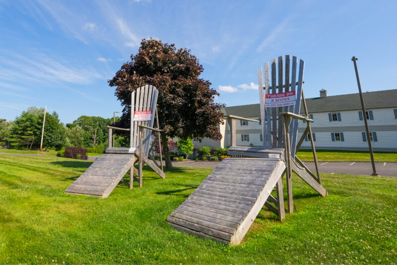 Fireside Inn and Suites Belfast Chairs