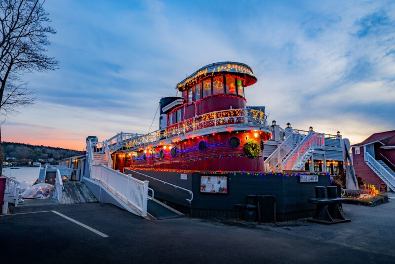 Tugboat Restaurant Holiday Decoration